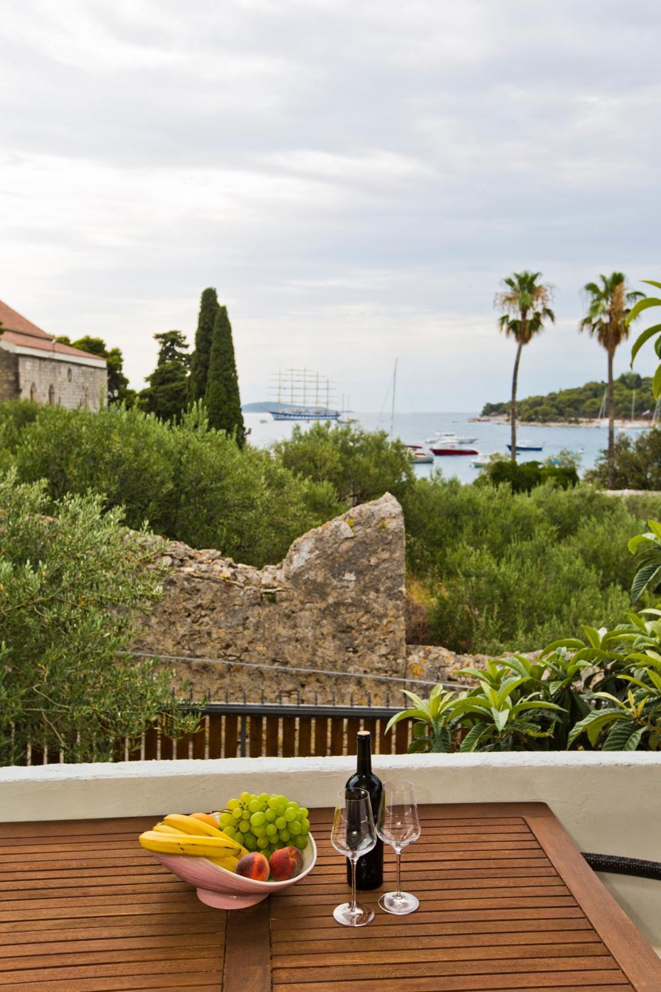 Apartments Grgo Hvar Town Zewnętrze zdjęcie