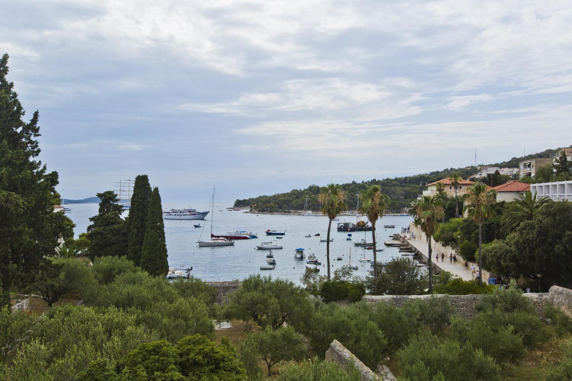 Apartments Grgo Hvar Town Zewnętrze zdjęcie